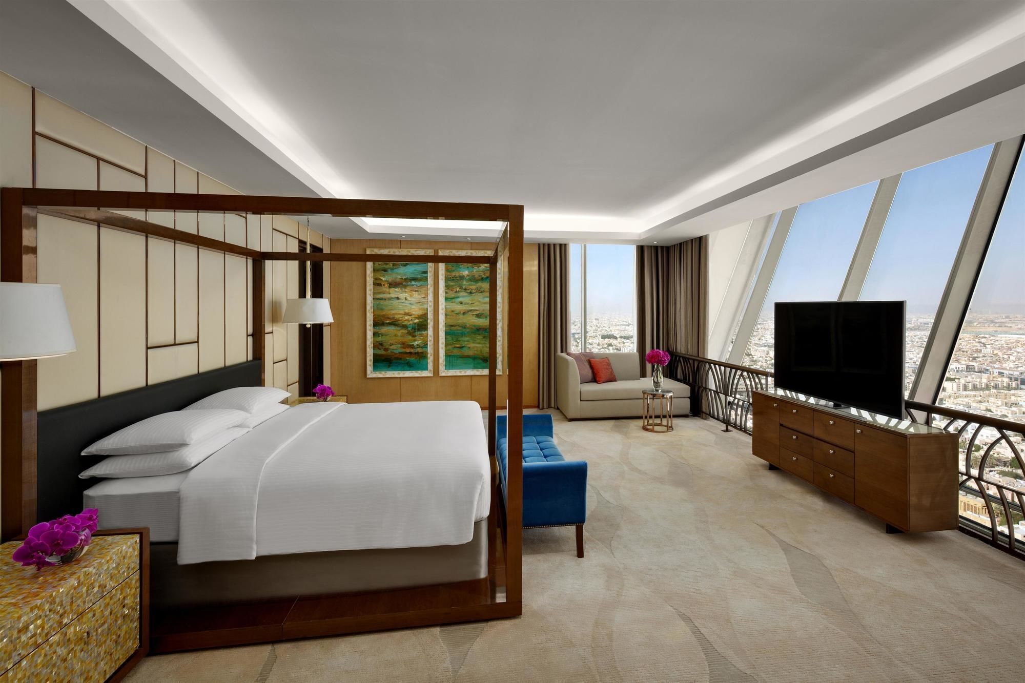 حياة ريجنسي العليا 5* الرياض
